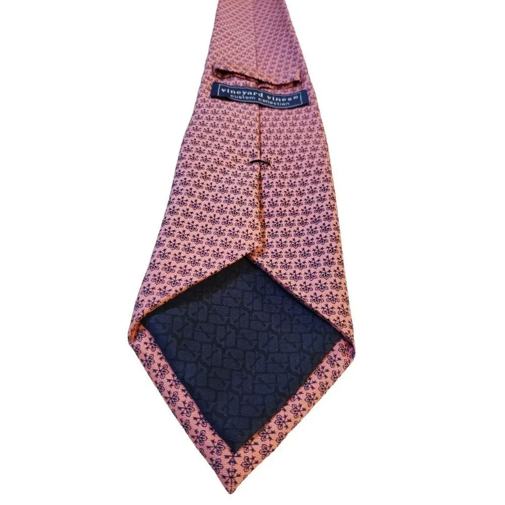 VINEYARD VINES Pink & Blue 100% Silk Neck Tie‎ Custom Collection Made in USA